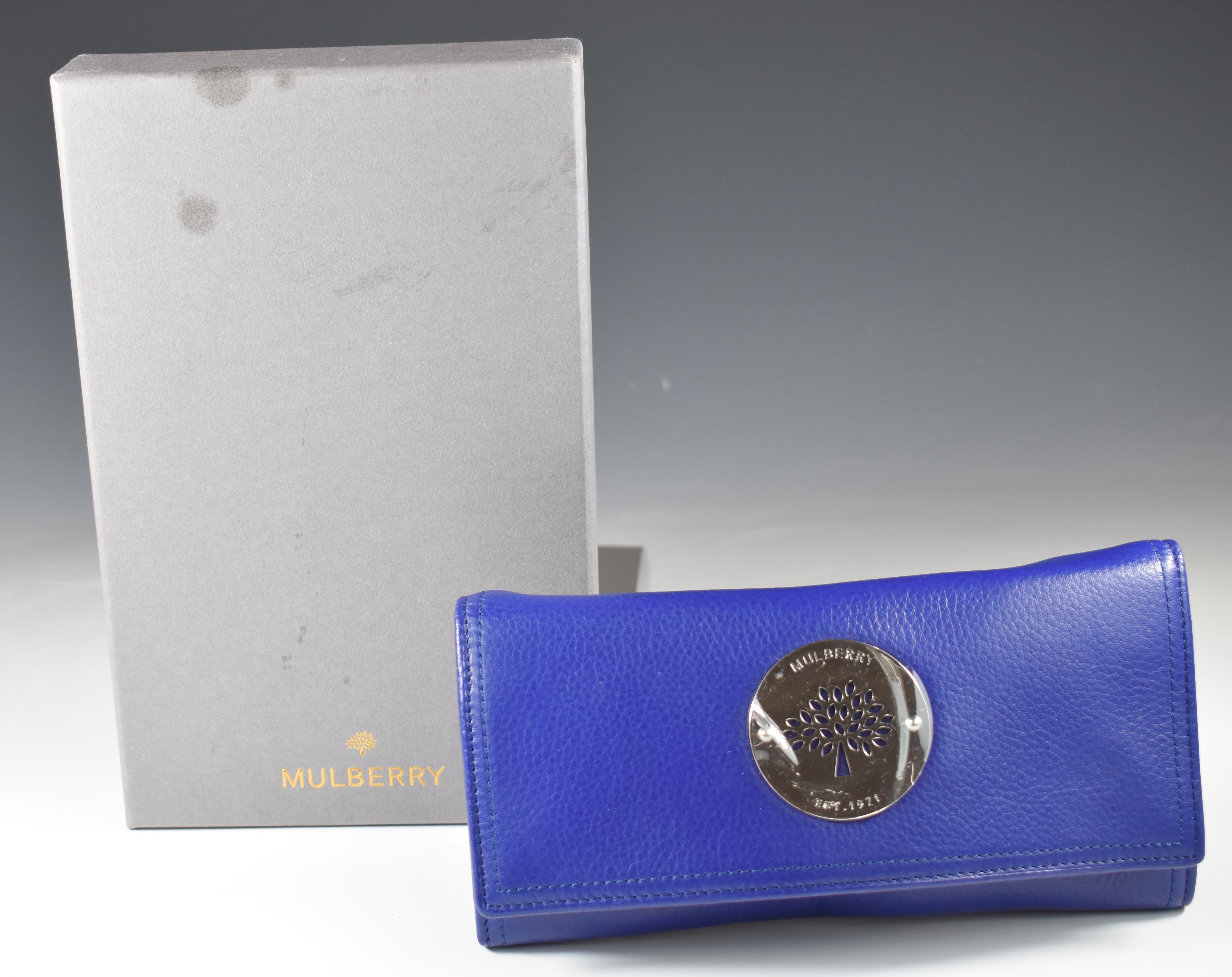 Mulberry ladies wallet / purse in blue grained leather, unused and in original branded box and