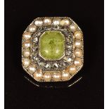 Victorian 9ct gold ring head set with an emerald cut peridot, rose cut diamonds and seed pearls