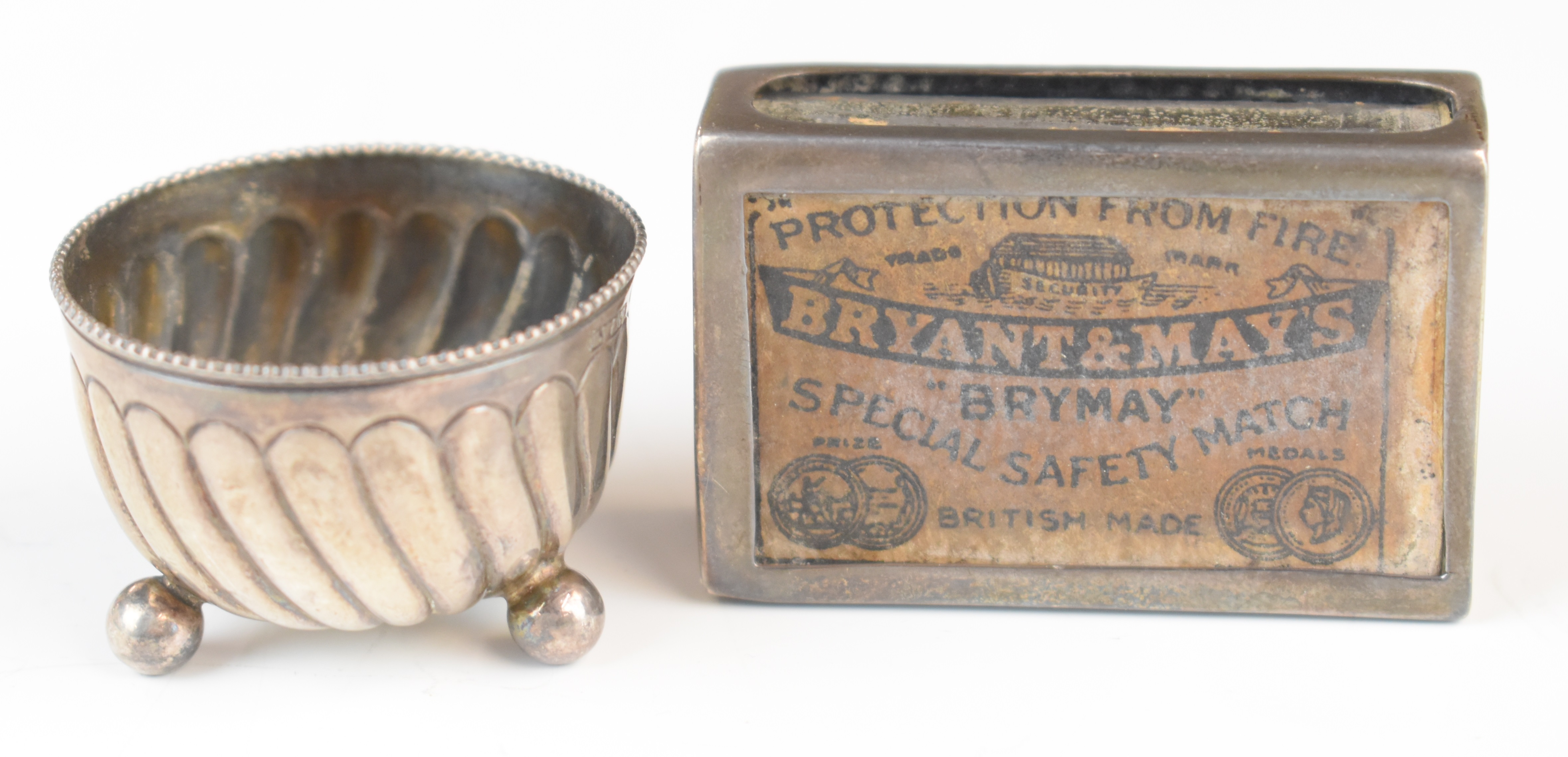 Small Victorian hallmarked silver salt, Victorian hallmarked silver matchbox holder and nine - Image 2 of 5