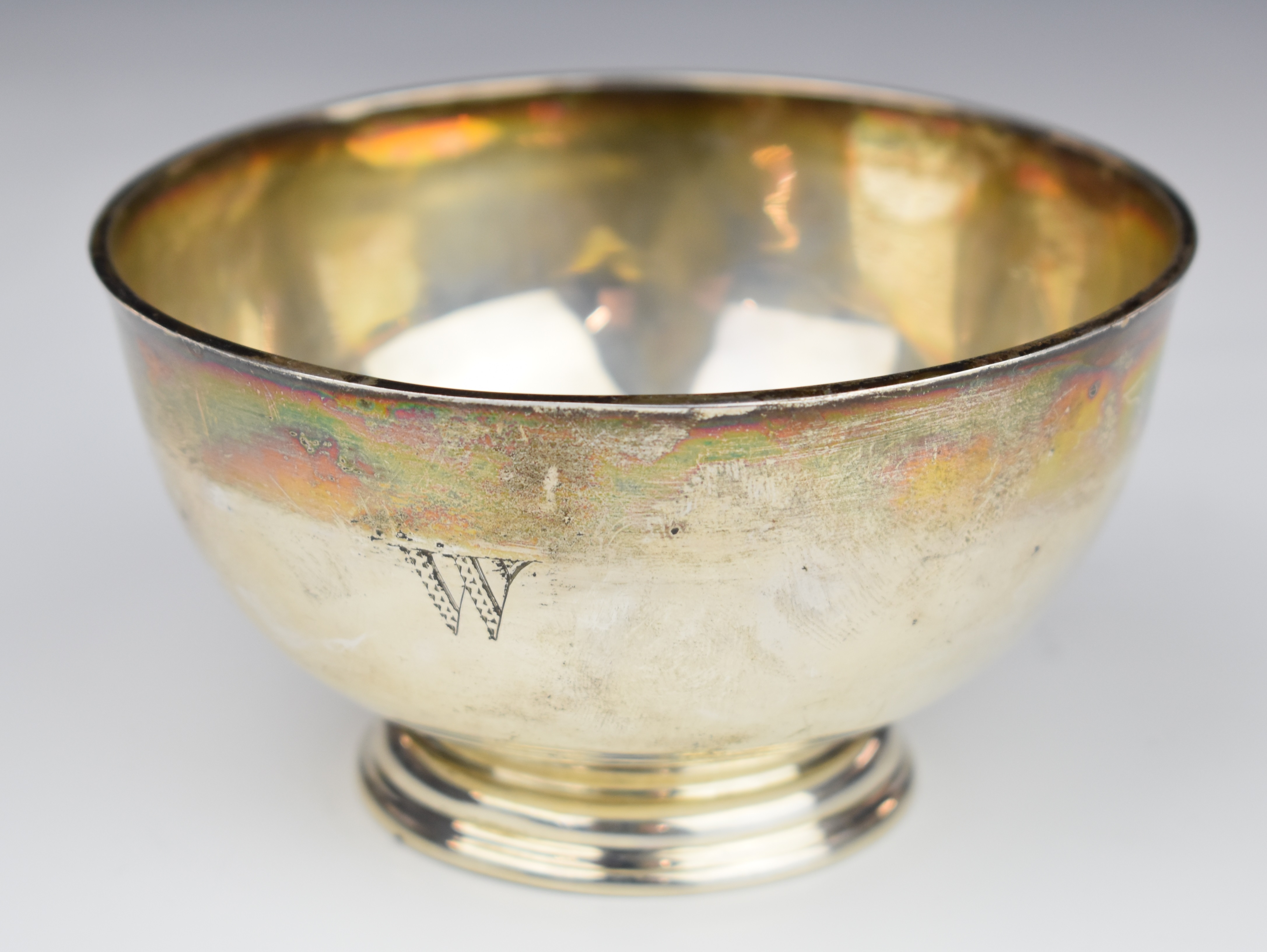 Edward VII hallmarked silver pedestal sugar bowl, Sheffield 1909, maker Thomas Bradbury & Sons