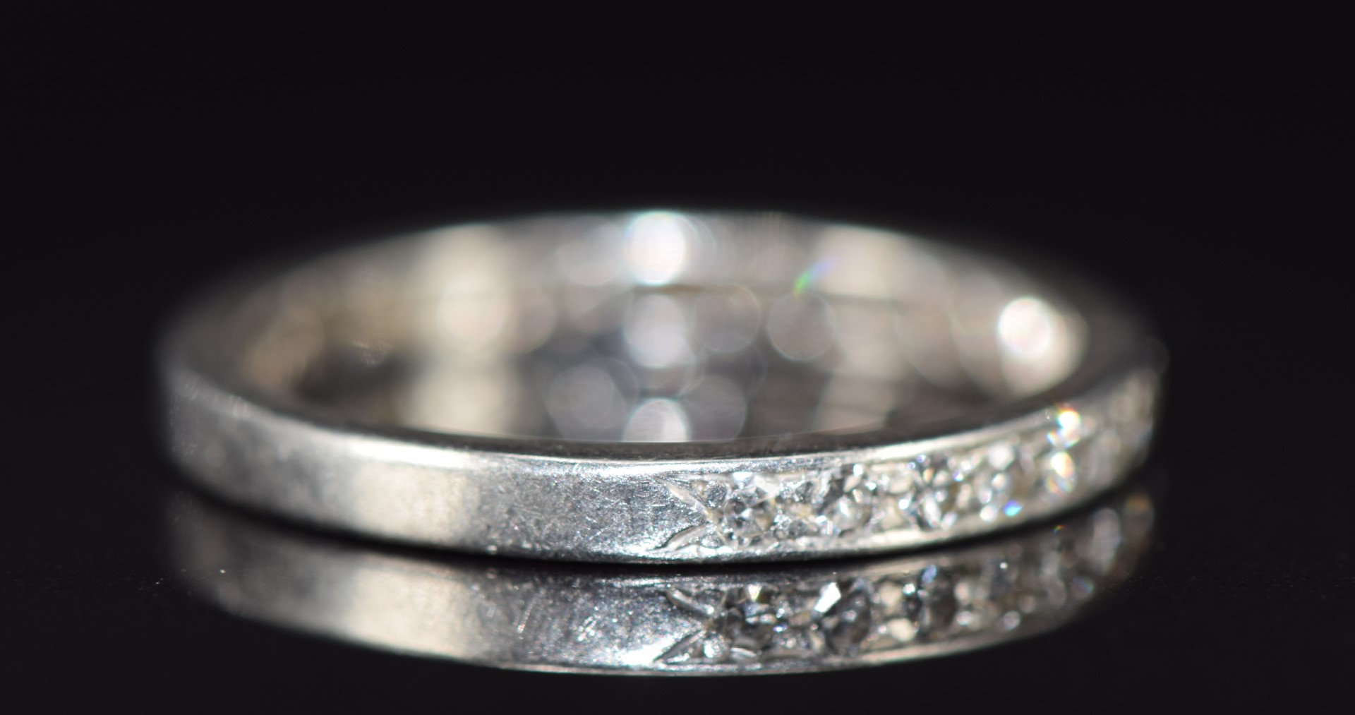 A c1940 platinum half eternity ring set with diamonds, 3.4g, size L - Image 2 of 2