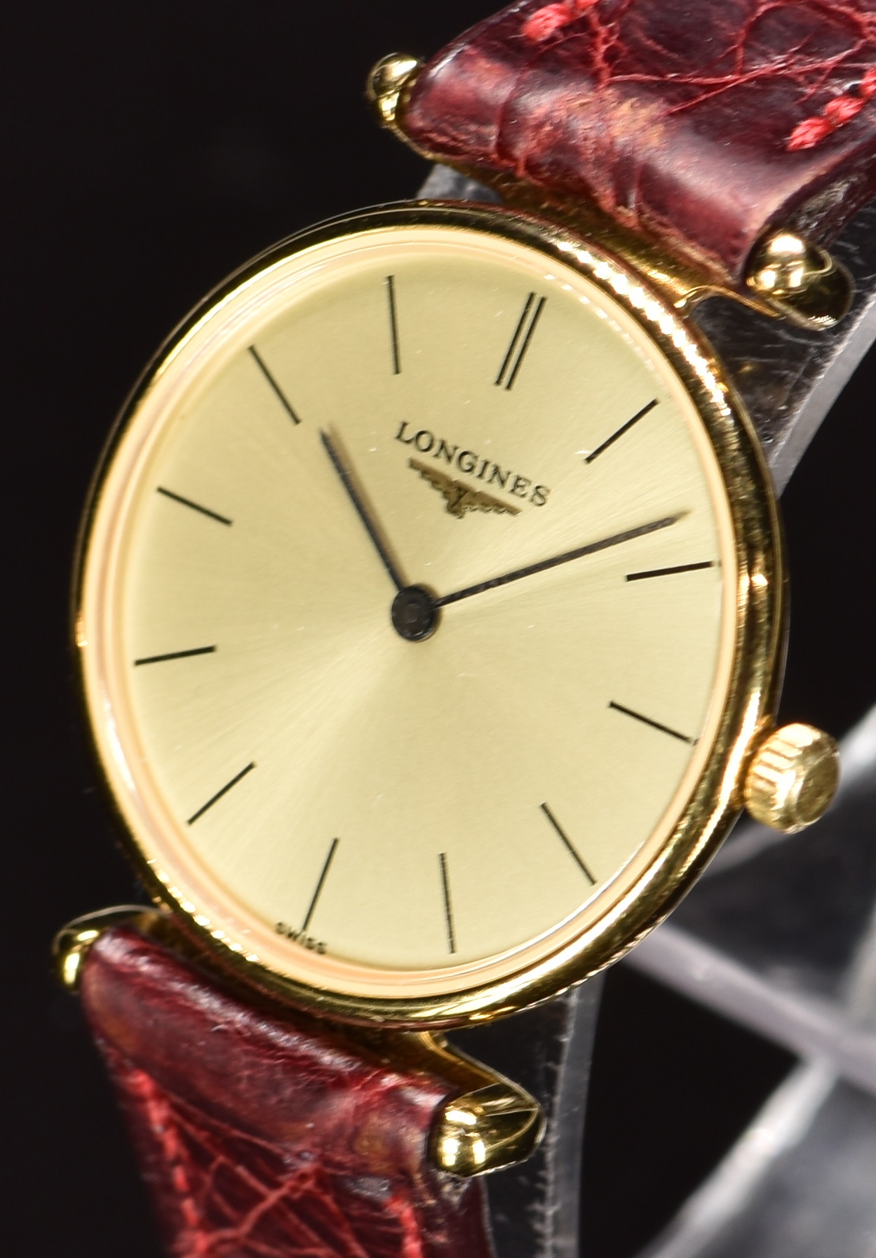 Longines Le Grand Classique ladies wristwatch ref. L4.135.2 with black hands and baton hour markers, - Image 2 of 5