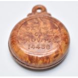 Bakelite Canda locket vinaigrette or pill box, D3.5cm