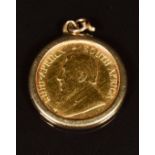 A 9ct gold pendant set with a 1985 1/10 gold Krugerrand, 4.1g