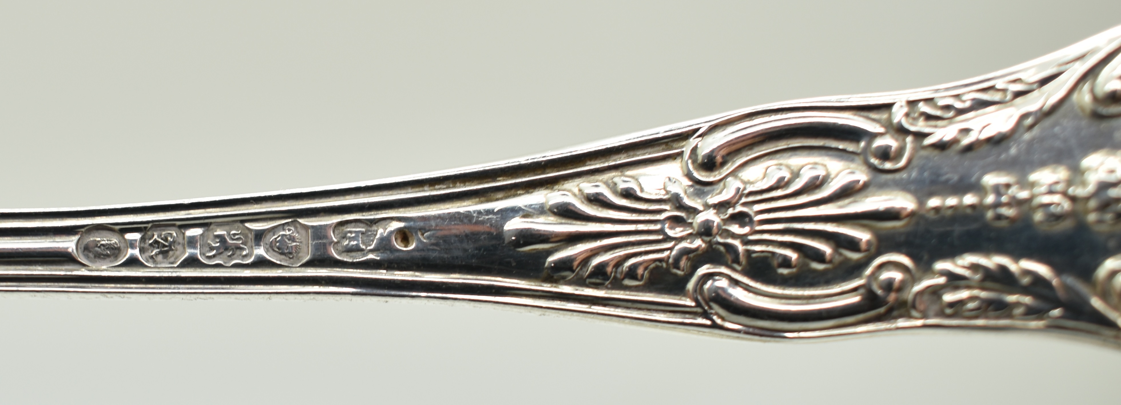 Set of six William IV hallmarked silver Queen's pattern sauce ladles, London 1836, maker William - Image 3 of 3