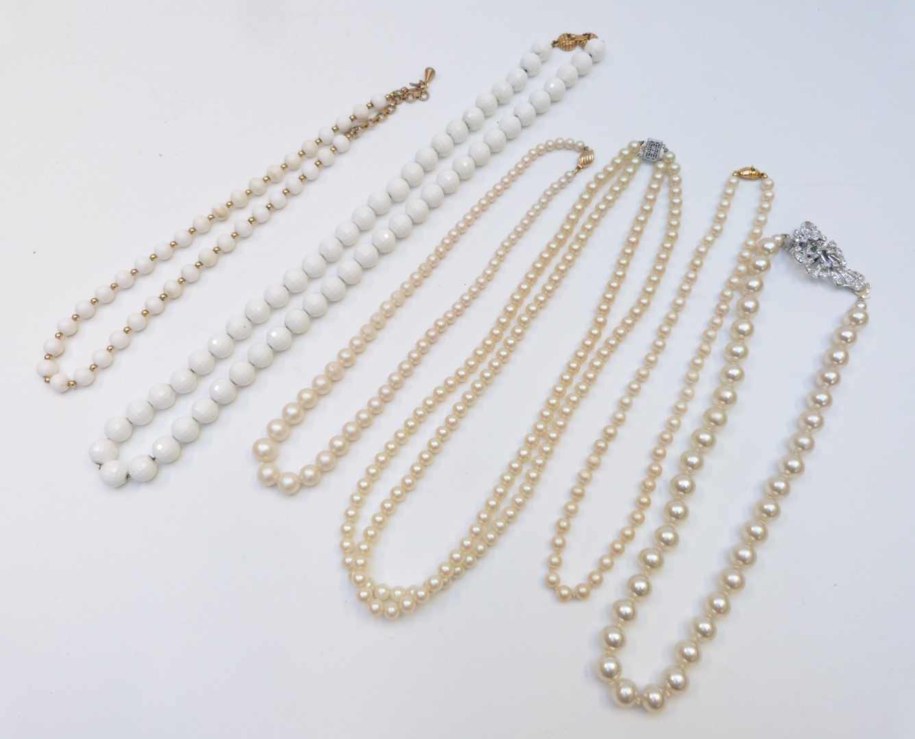 A collection of jewellery including Monet necklaces, Ciro necklace and matching earrings, silver - Image 3 of 6