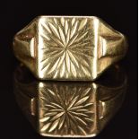 A 9ct gold signet ring with bright cut decoration, 3.3g, size P