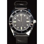US Navy Diver military diver's style gentleman's wristwatch with luminous hands and hour markers,