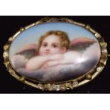 Victorian brooch set with a painted porcelain plaque depicting a cherub, 18.0g
