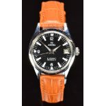 Roamer Elegant Popular gentleman's wristwatch with date aperture luminous hands, white hour markers,