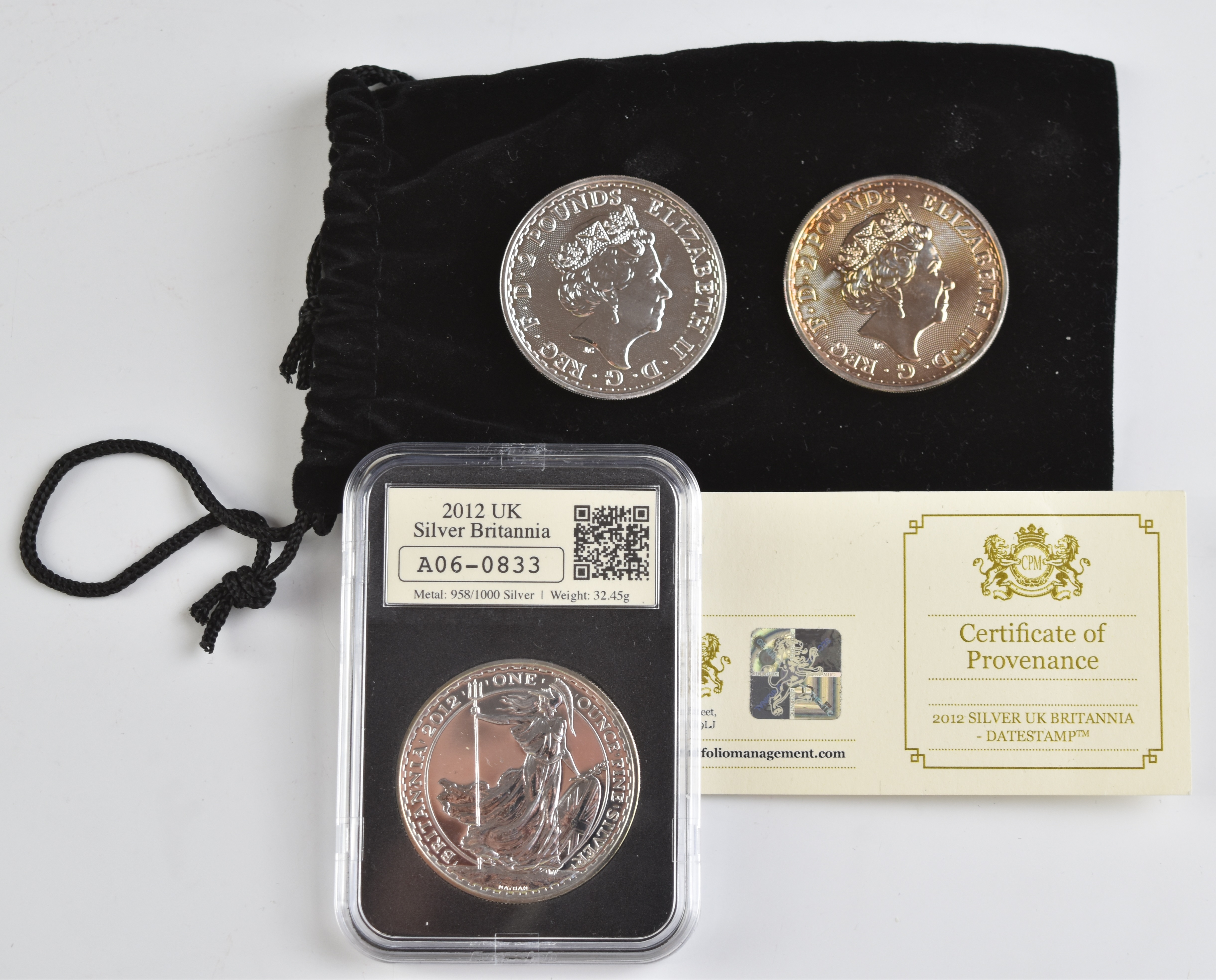 Three silver UK Britannia coins comprising two 1999 and a slabbed 2012 example with certificate - Bild 2 aus 2