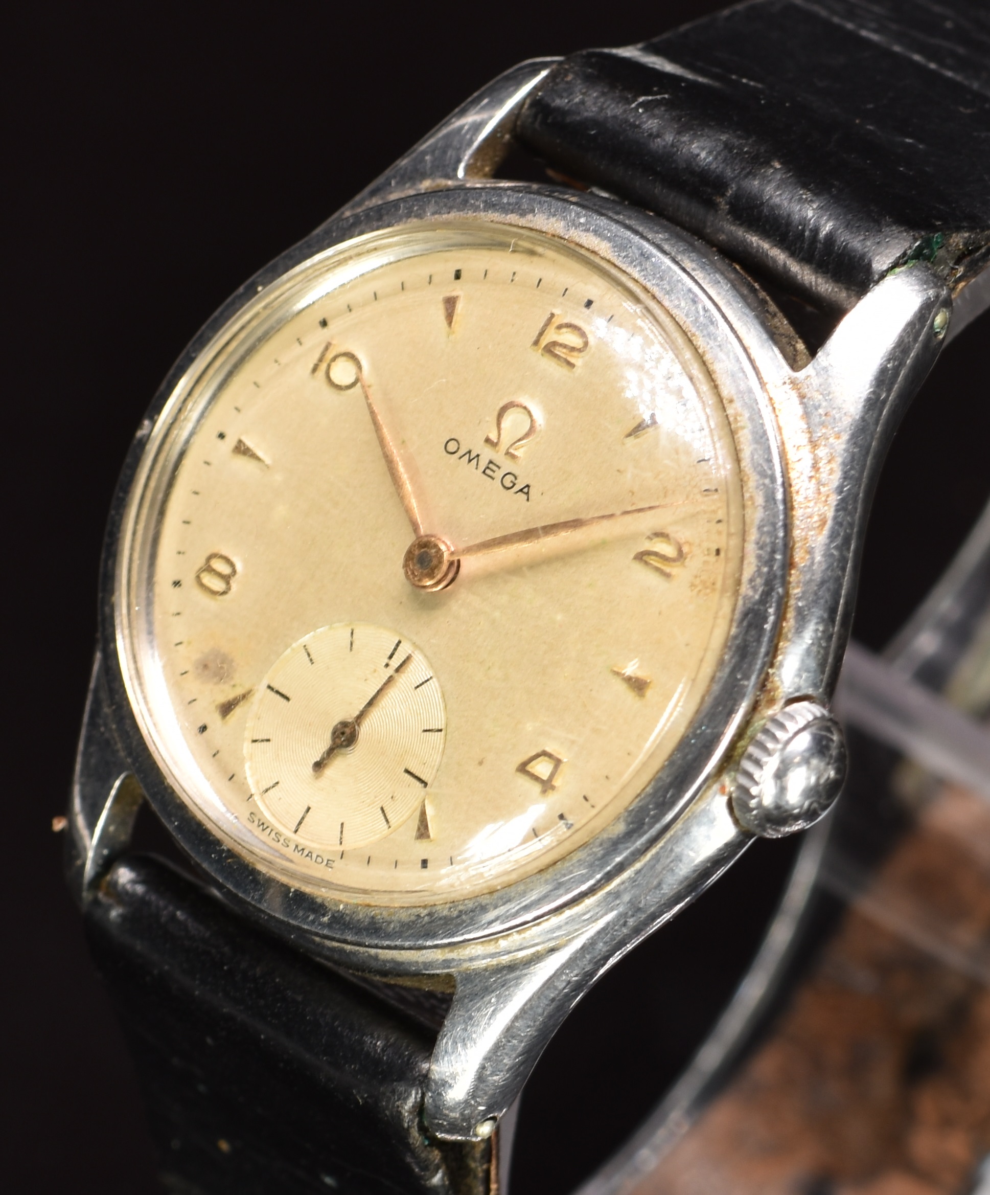 Omega gentleman's wristwatch ref. 2450 with inset subsidiary seconds dial, gold hands, hour - Image 2 of 5