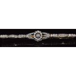 French Belle Epoque 18ct gold brooch set with diamonds, the largest approximately 0.2ct, in a