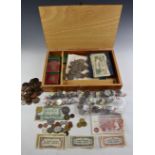 A collection of modern crowns, UK coin sets, sundry UK coinage etc, together with banknotes