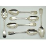 Set of six Georgian hallmarked silver Fiddle pattern dessert spoons, London 1827, maker William