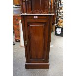 An Edwardian mahogany bedside cupboard, 33.5cm wide.