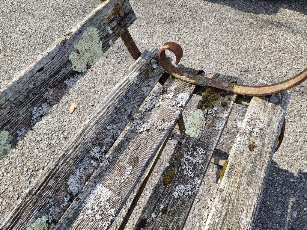 An old iron framed garden bench, 183cm wide. - Image 3 of 3