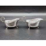 A pair of silver sauce boats, by William Suckling Ltd, Birmingham 1961, 281g.