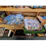 Pin Badges: a large collection of various 'gift shop' badges, mostly museum examples, to include