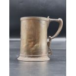 An unusual Victorian silver tankard, by George Unite, Birmingham 1874, 263g, 13cm high.