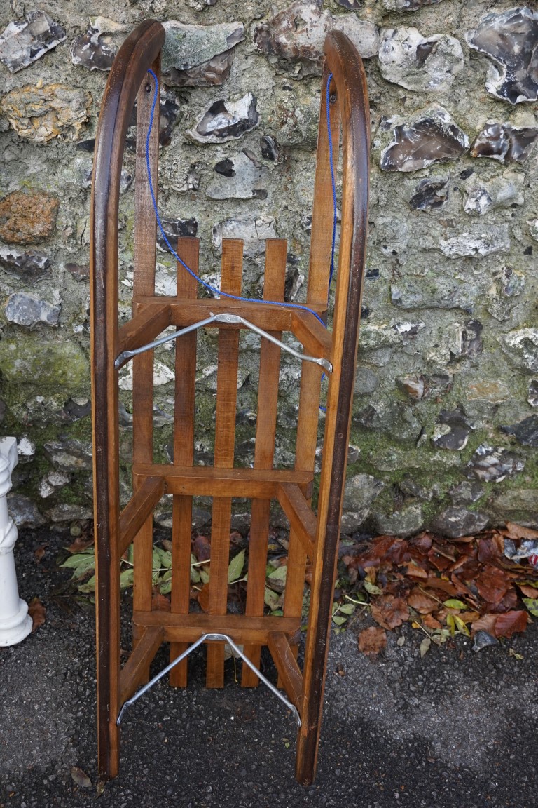 An old 'Davos' wood sledge, 108cm wide. - Image 3 of 3