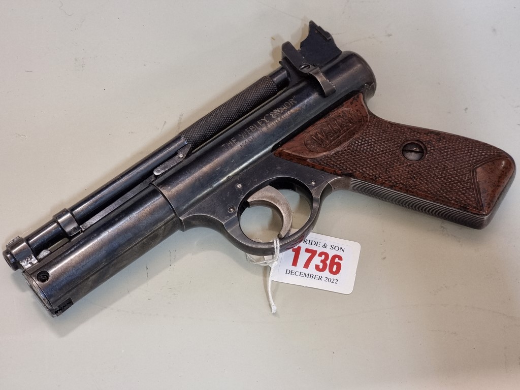 A Webley Senior .22 calibre air pistol, Serial No.984.