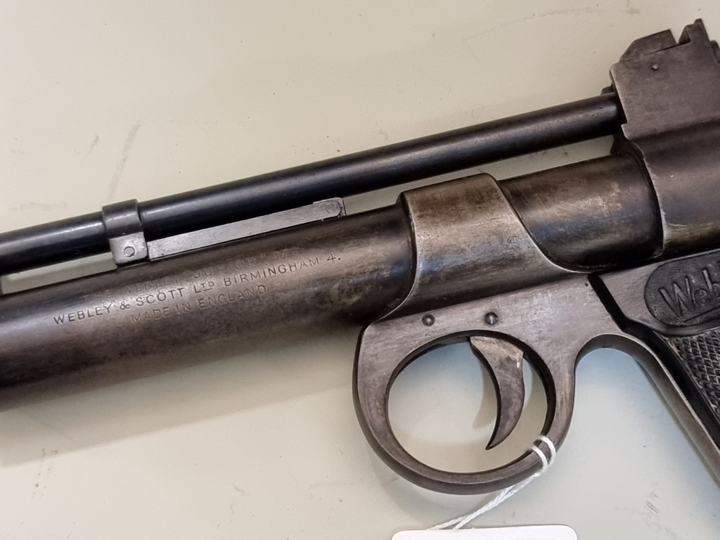 A Webley Junior .177 calibre air pistol, Serial No.541. - Image 2 of 4