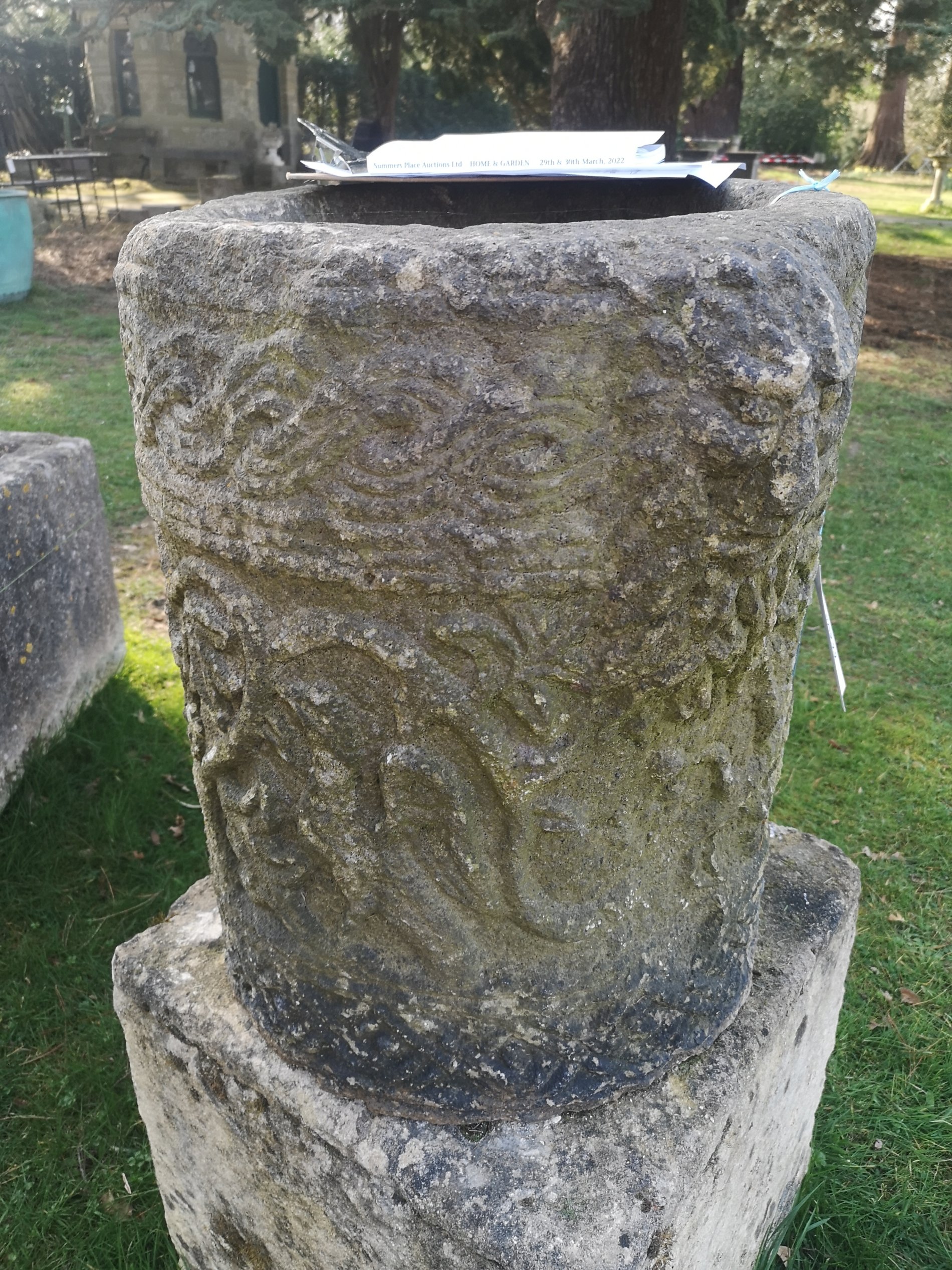 A rare Romanesque style carved granite mortar - Image 3 of 3