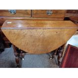 Victorian Walnut drop leaf table