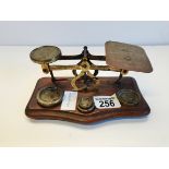 Letter weighing scales