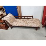 Chaise longue