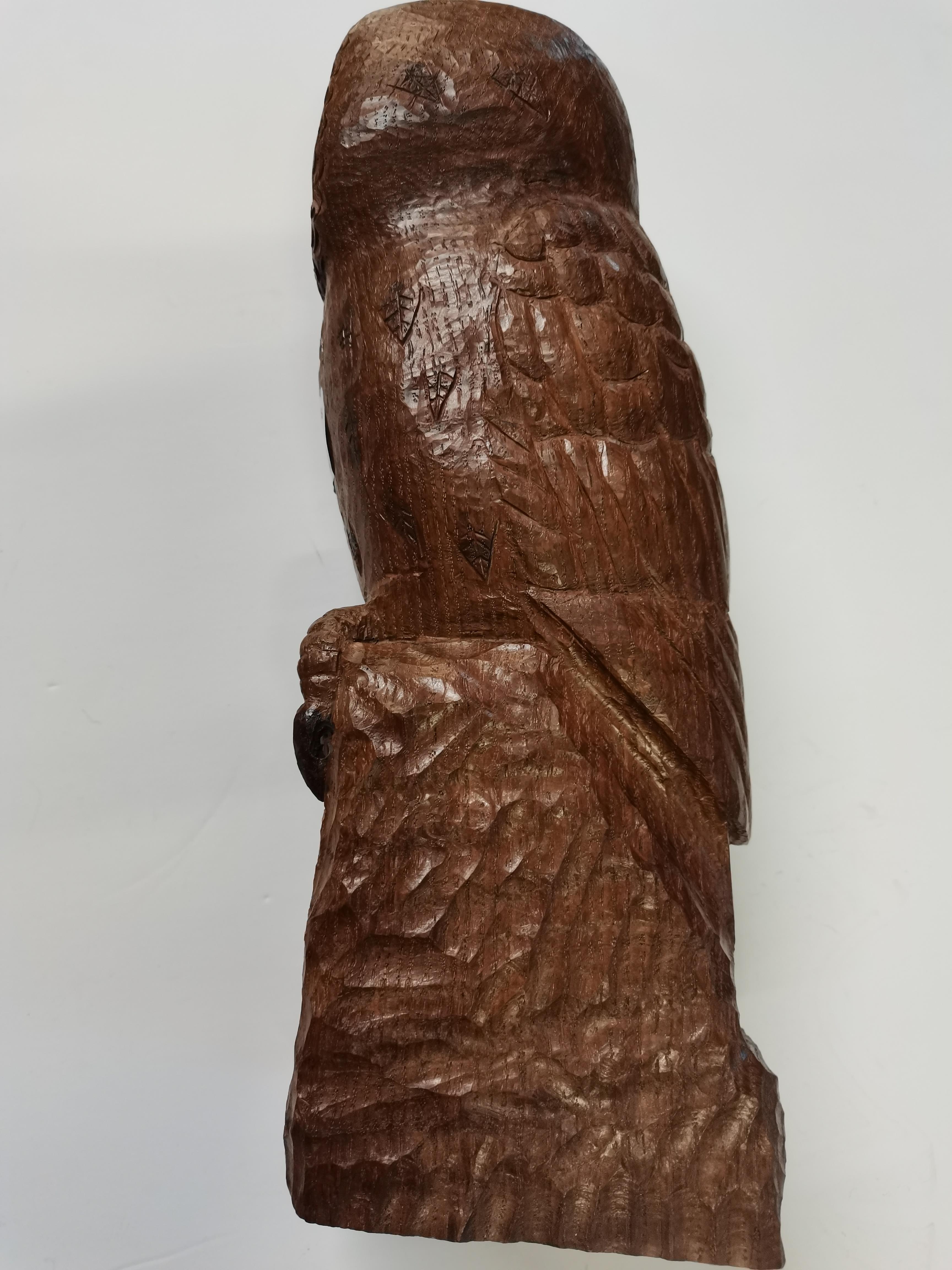 Early Mouseman - (possibly Stan Dodds) carved Oak Owl with mouse in its talons 33cm - Image 8 of 12