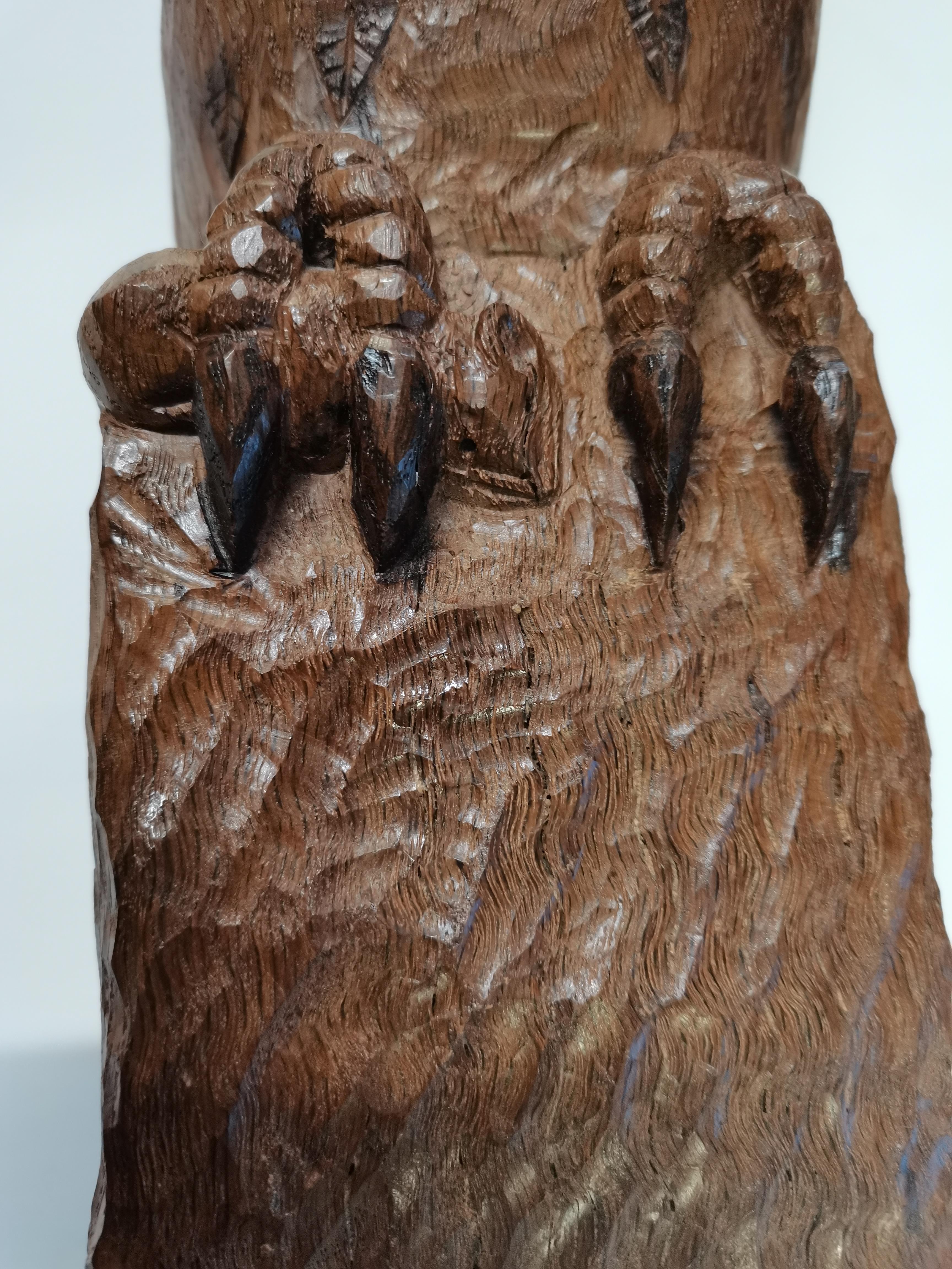 Early Mouseman - (possibly Stan Dodds) carved Oak Owl with mouse in its talons 33cm - Image 5 of 12