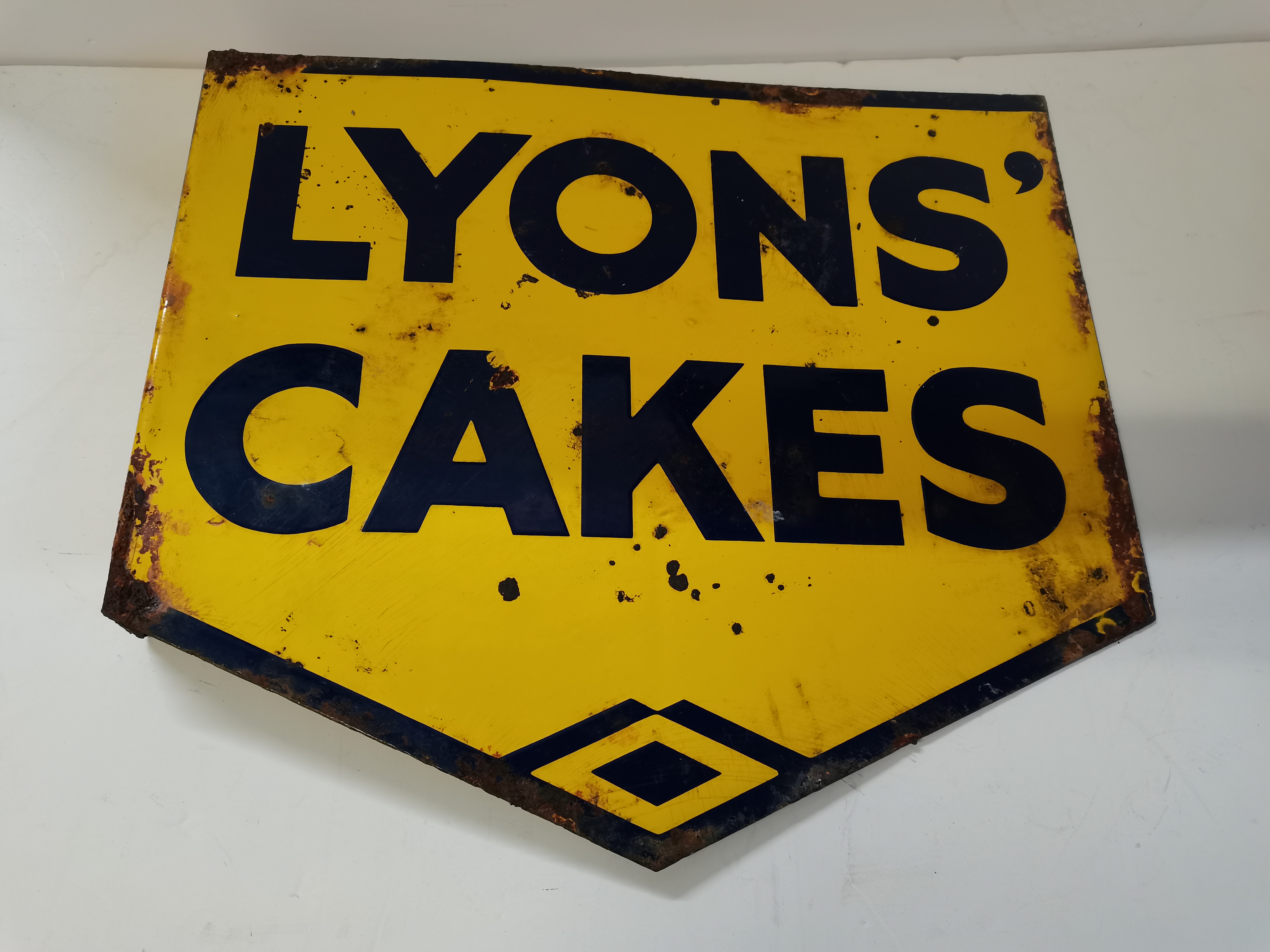 "Lyon's Cakes" enamel double sided sign - Image 2 of 2