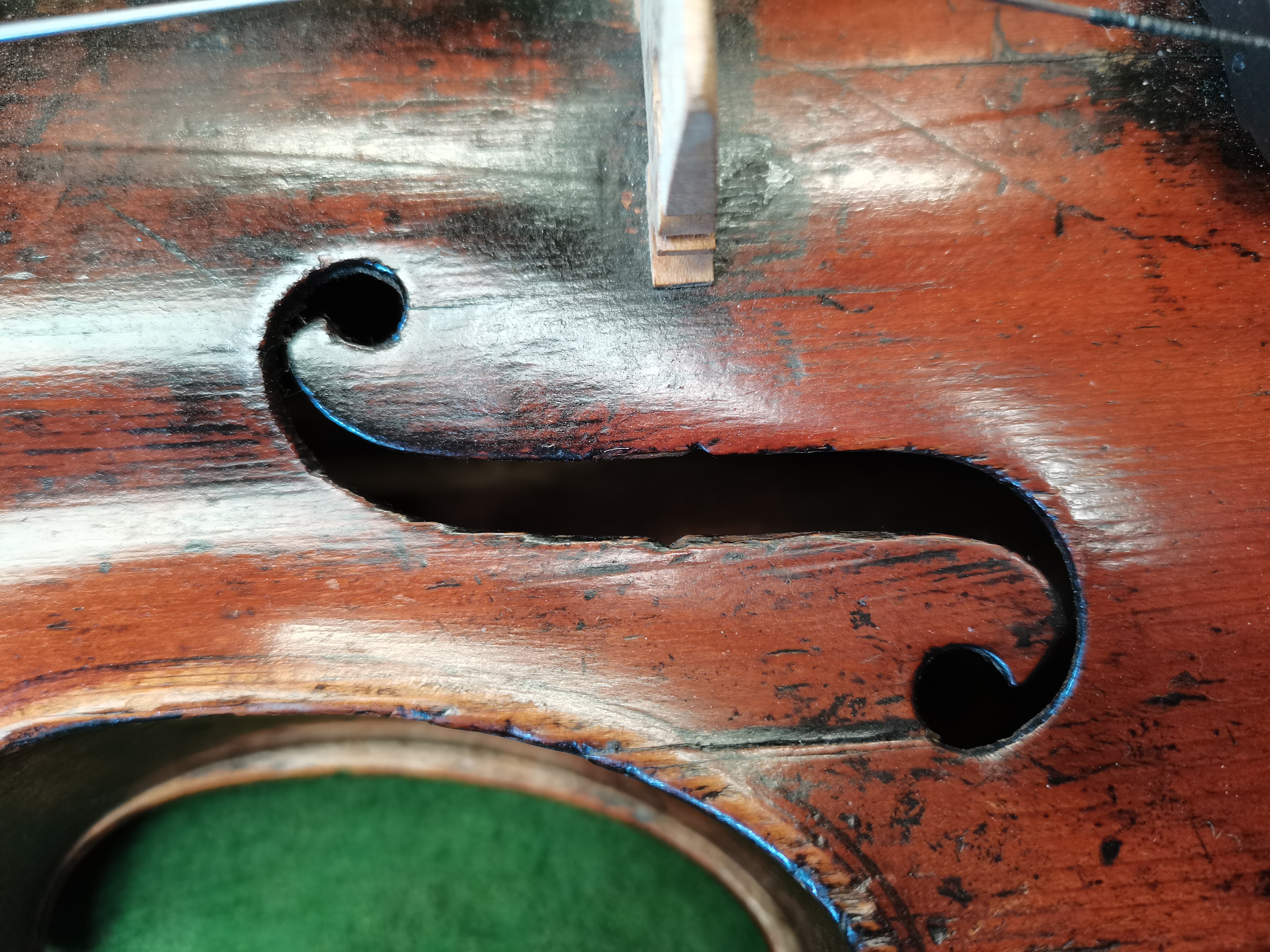 Violin and Bow In Case - Image 3 of 10