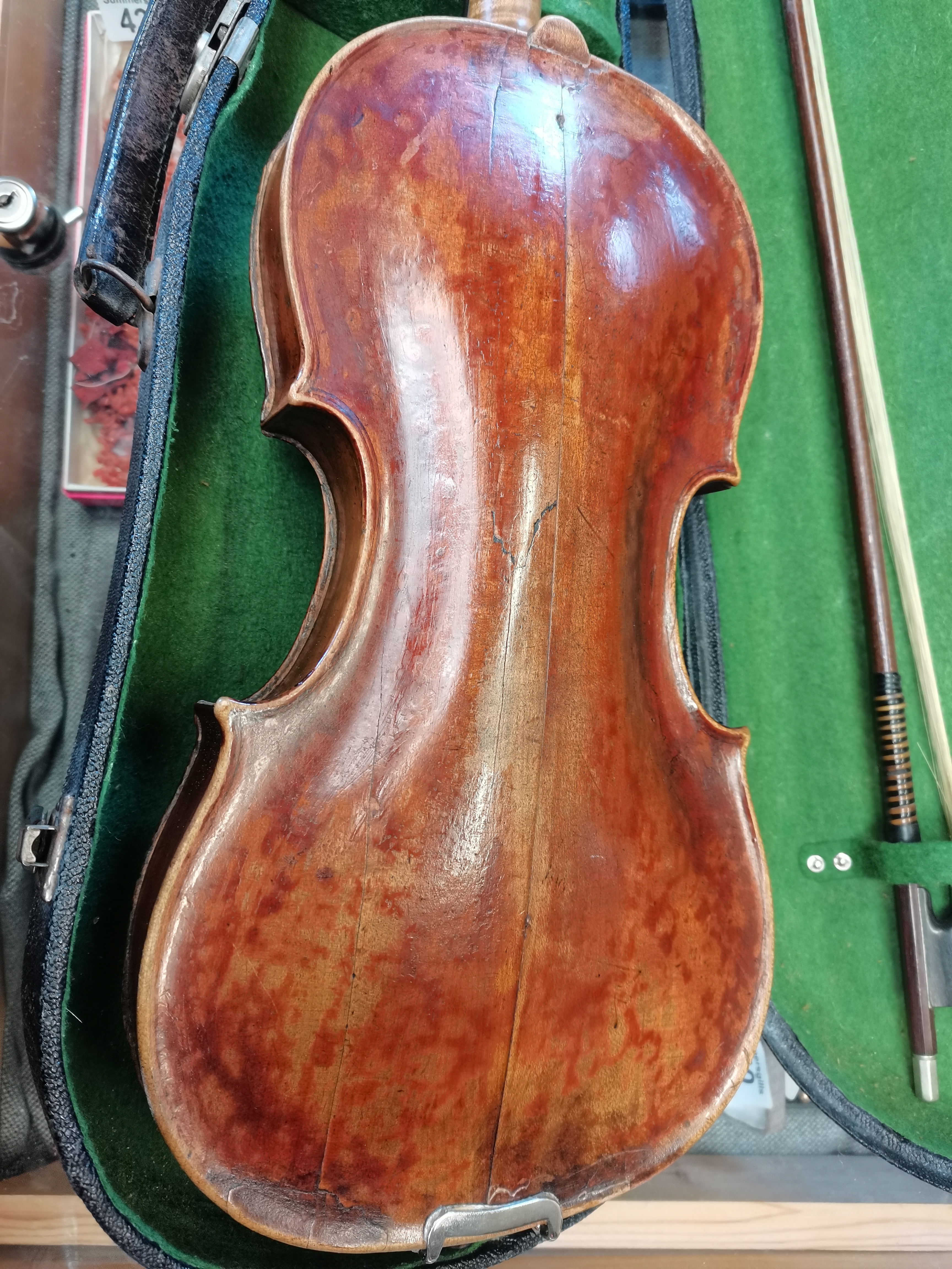 Violin and Bow In Case - Image 5 of 10