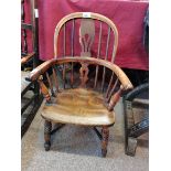 Child's Elm wood Windsor chair