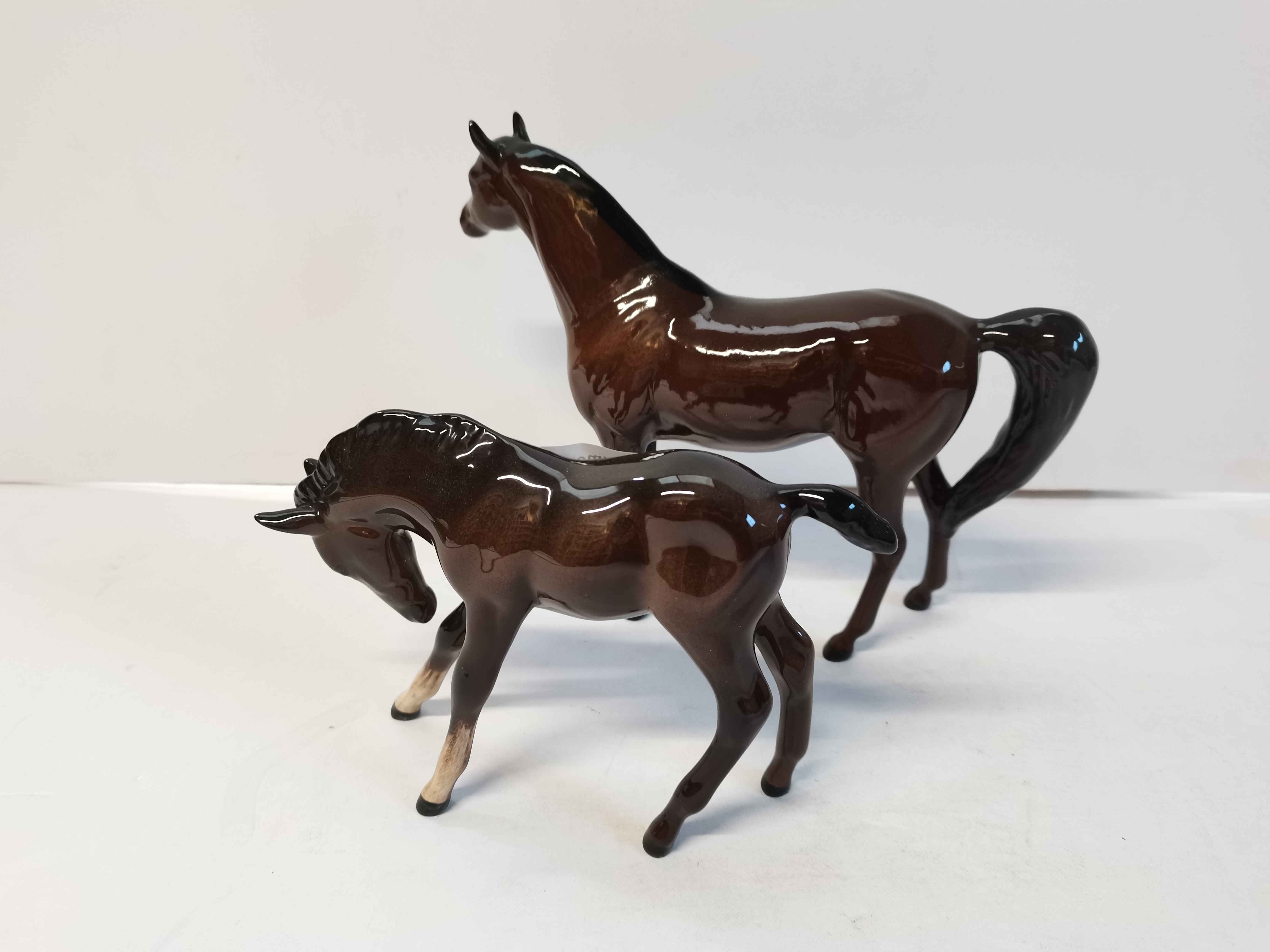 Beswick Bay horse with foal - Image 2 of 4