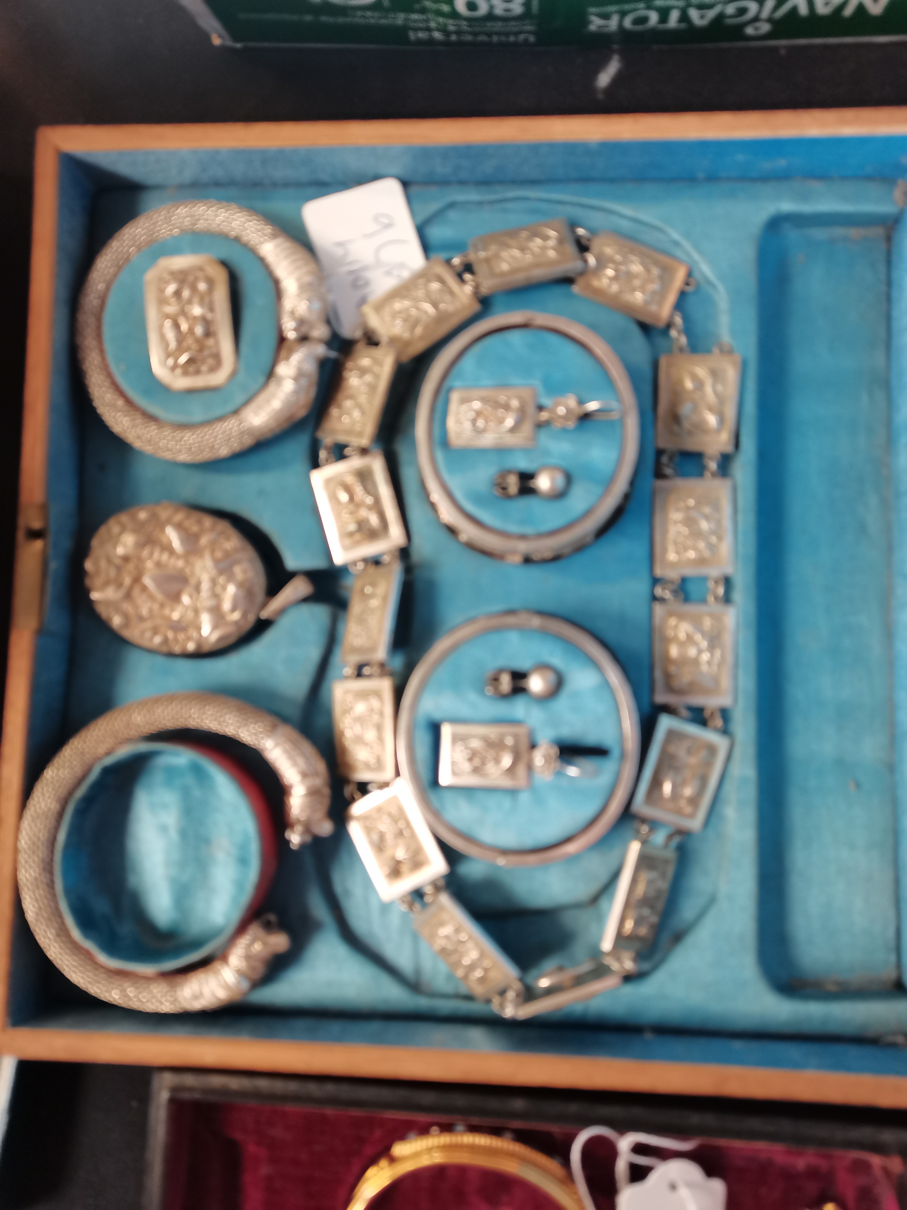 Chinese silver jewellery presentation set in box - The total weight is 215g. Clasps on the dragon - Image 3 of 26