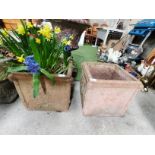 2 x garden urns