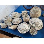 Large collection of Indian Tree inc tureens, dinner plates etc