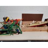Vintage Meccano, model boat and boxed setting for model railway