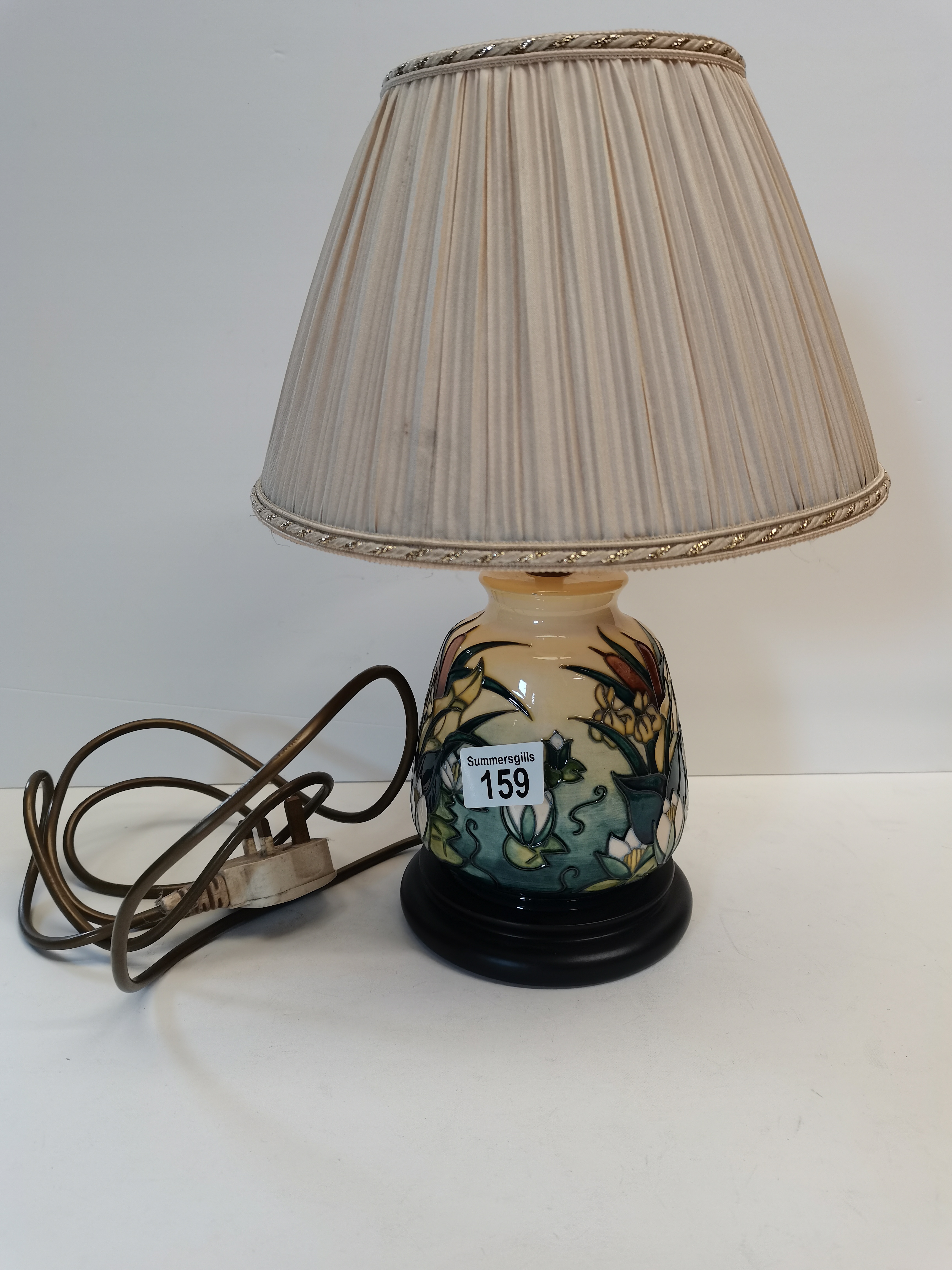 Moorcroft table lamp - Image 2 of 4