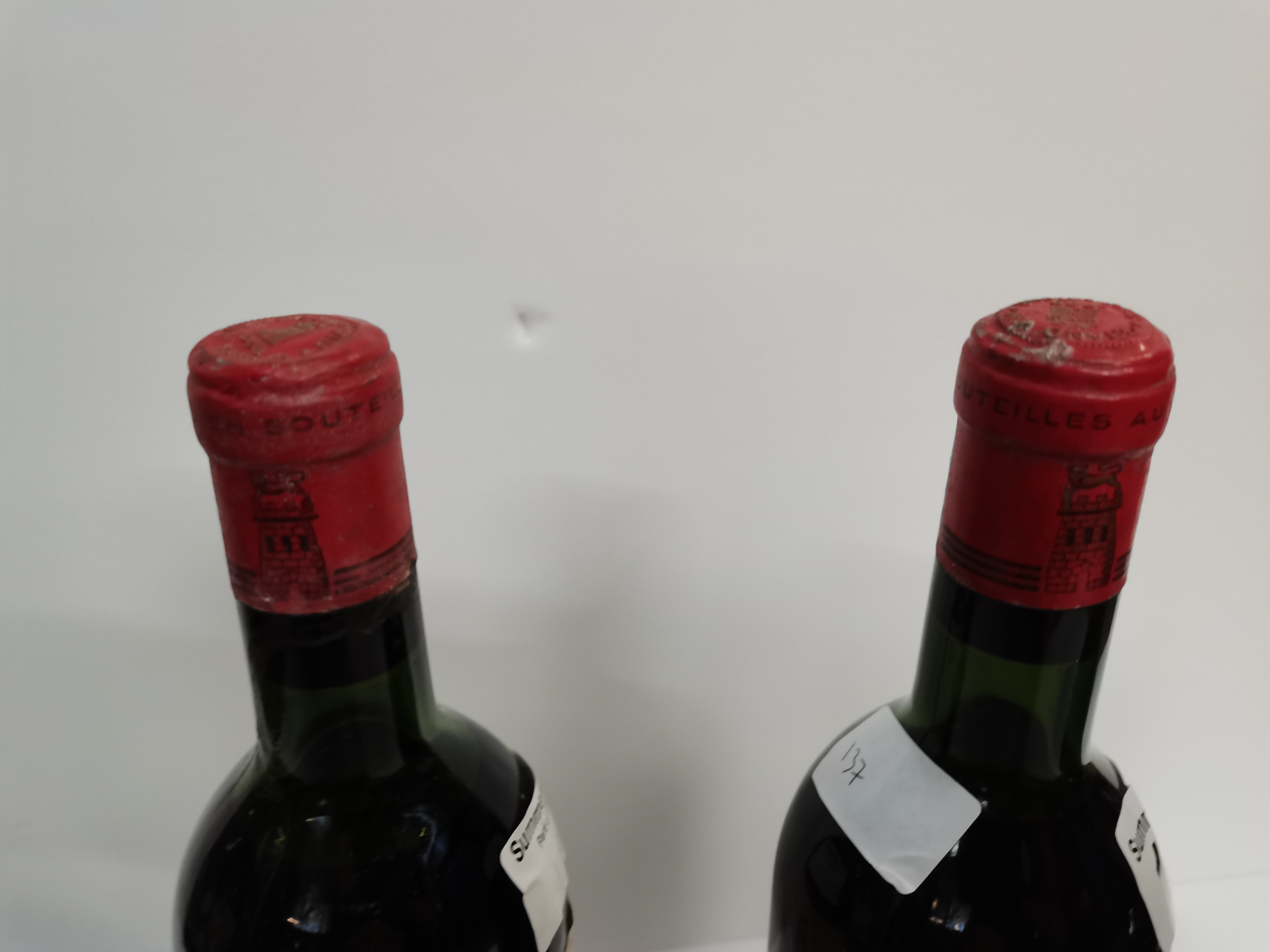 x2 bottles of Grand vin de Chateau Latour 1958 and a bottle of Dows port - Image 7 of 12