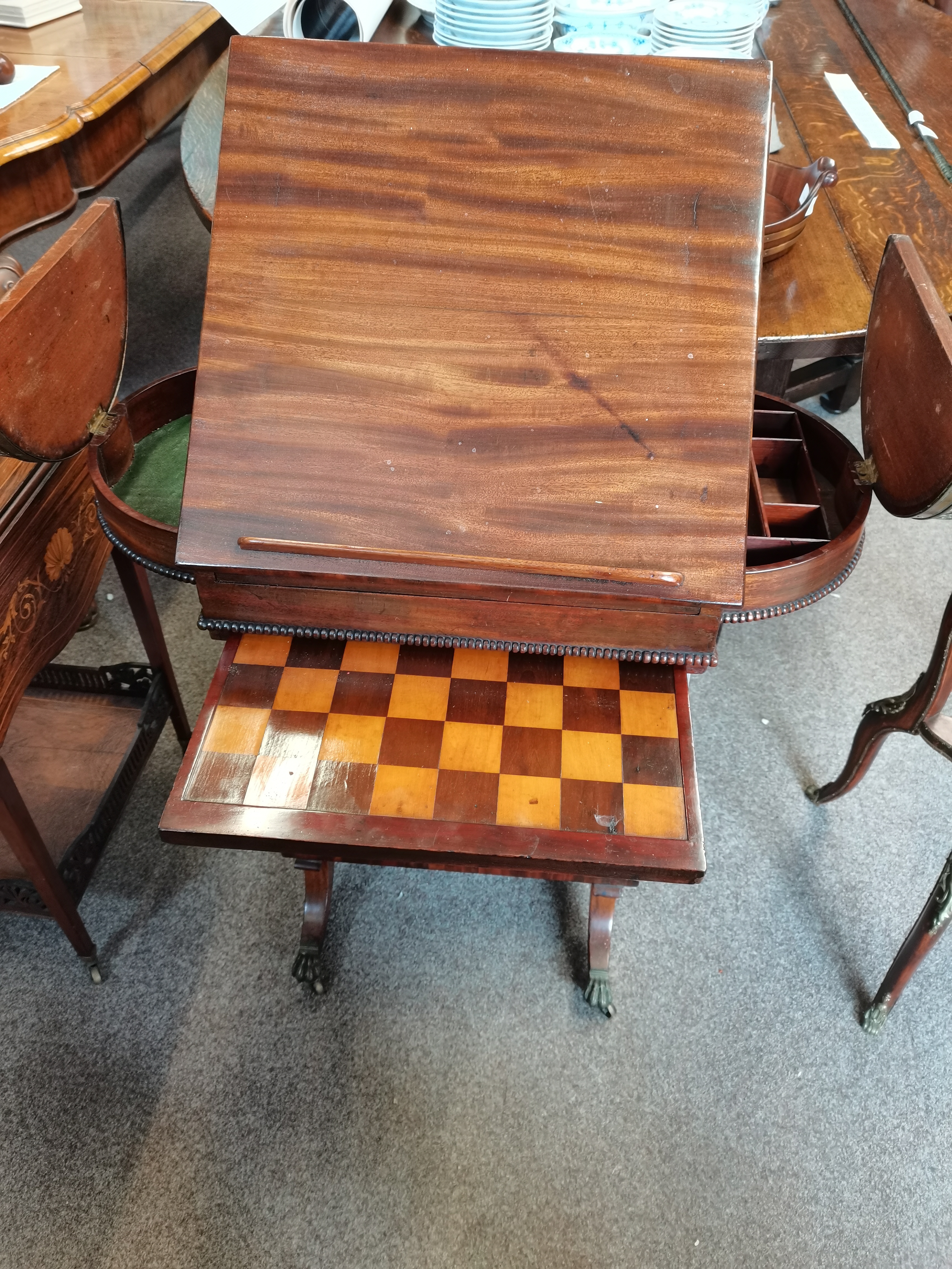 Antique writing/games table - Image 3 of 6