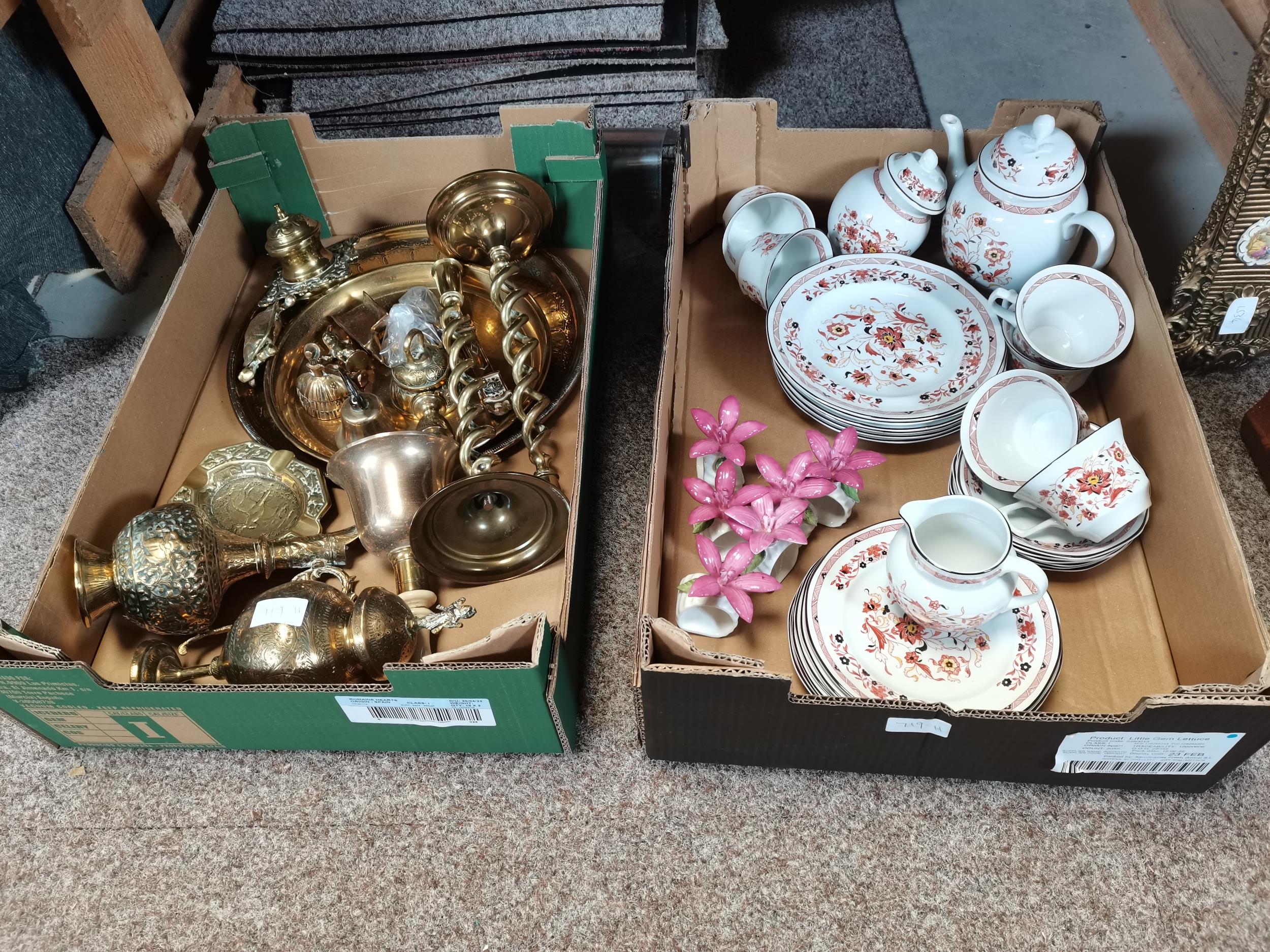 Wedgwood "Kashmar" tea set, 6 x porcelain napkin rings with flower decoration plus box of brass