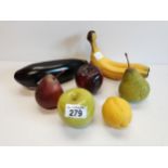 Ceramic decorative fruit (x 8 pieces)