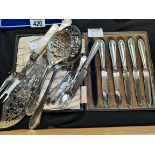 Mother of Pear fish slice, Silver tea spoons and set of desert knives in box (EPNS)