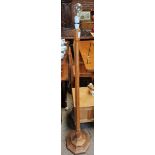 Beaverman Yorkshire Oak standard lamp exc condition - Mouseman interest