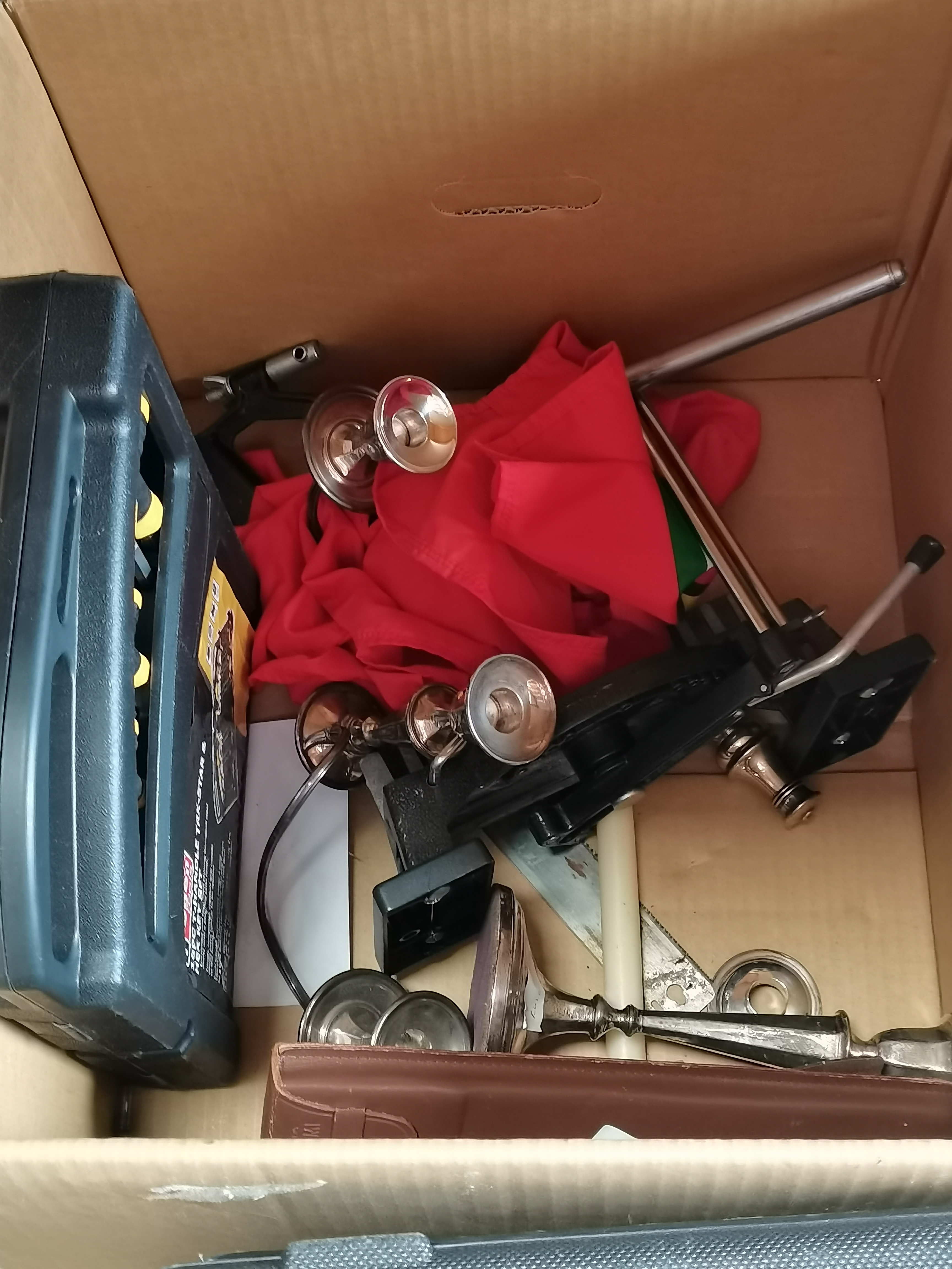 Large Box of tools plus 5 plastic tool boxes containing socket sets etc - Image 2 of 6